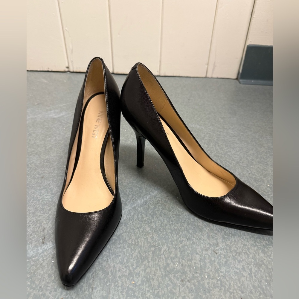 Nine West Classic Black Heels